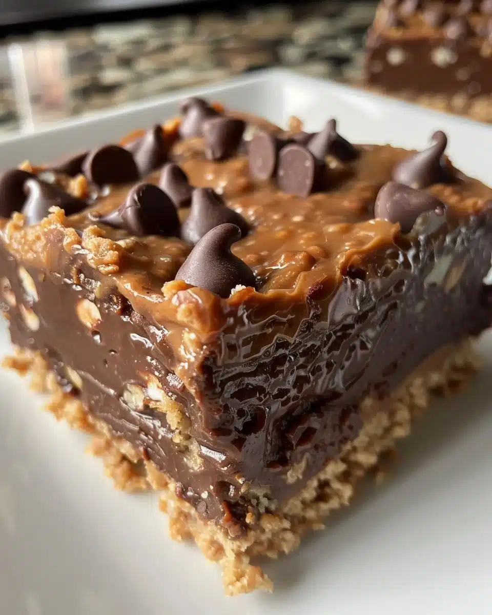 Delicious Peanut Butter S'mores Bars with chocolate, marshmallows, and graham crackers